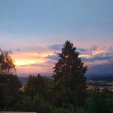 With Exclusive View To Enjoy 公寓 Evilard
